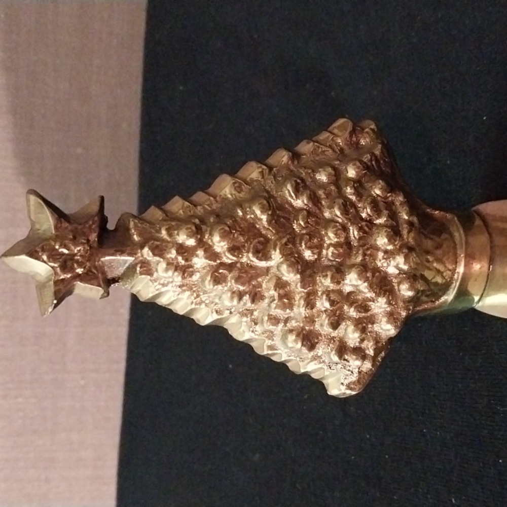 Stocking Holder - Picture 2 of 5